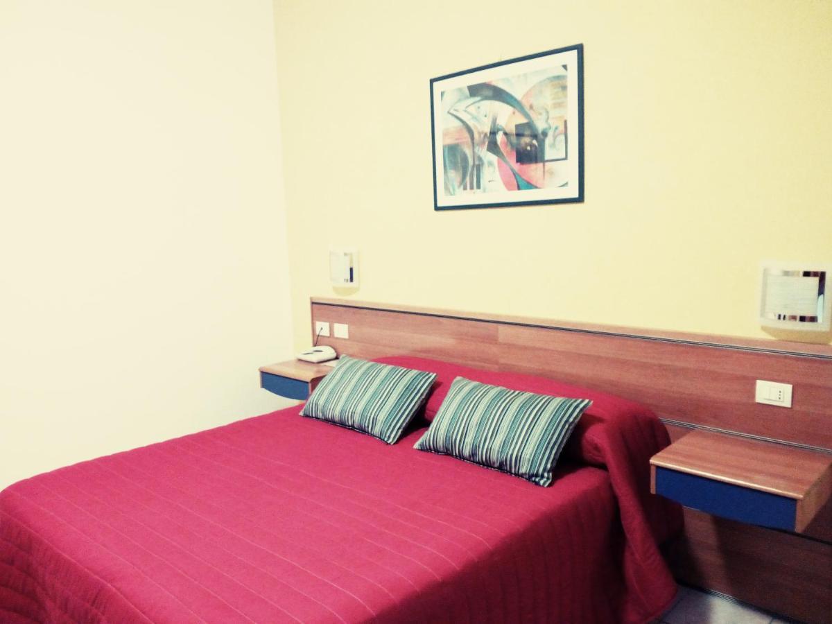 Hotel San Lorenzo Pegognaga Rum bild